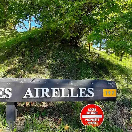 Grand Avec Poele, 2 Et Dortoir Pres Du Village - Fr-1-515-147 Apartamento *